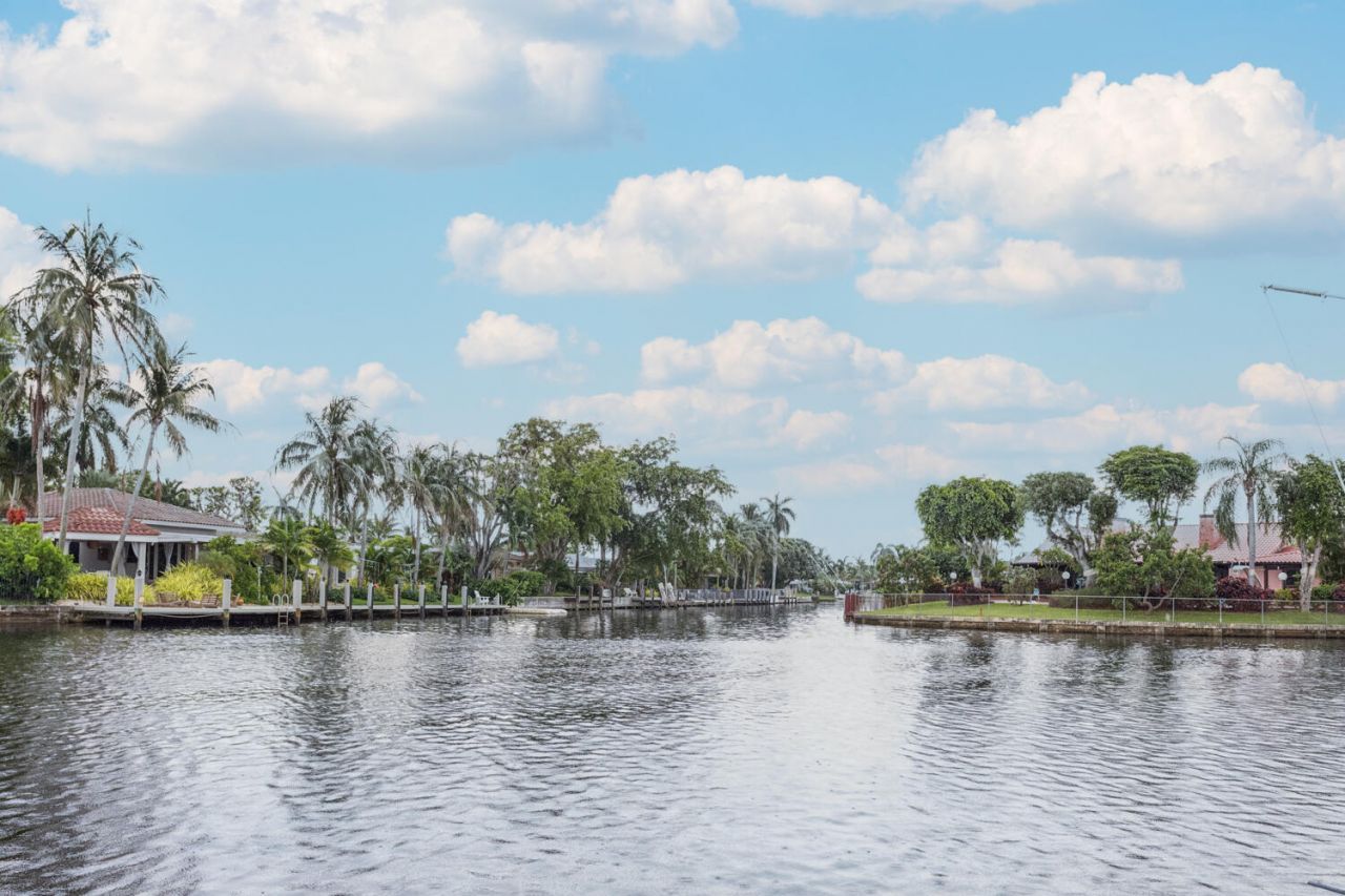 160 Cypress Club Drive, Unit 612, Pompano Beach, FL 33060 Photo