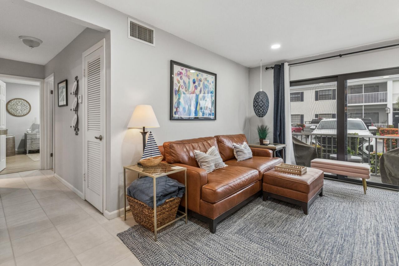 160 Cypress Club Drive, Unit 612, Pompano Beach, FL 33060 Photo