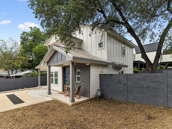 806 Philco DR, Unit 2, Austin, TX 78745