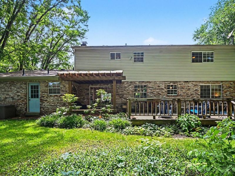 603 Woodsway Drive, Miami Twp, OH 45140 Photo 4