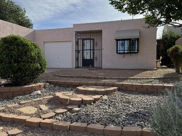 5516 Delhi Street NE, Albuquerque, NM 87111