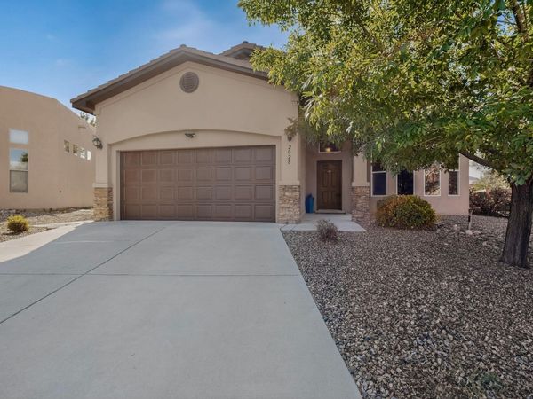 2028 Vernon Drive SE, Albuquerque, NM 87123
