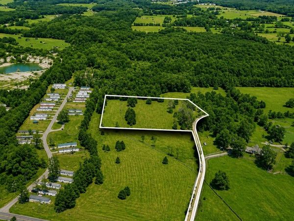 1988 Fayetteville Hwy , Unit 3, Belfast, TN 37019