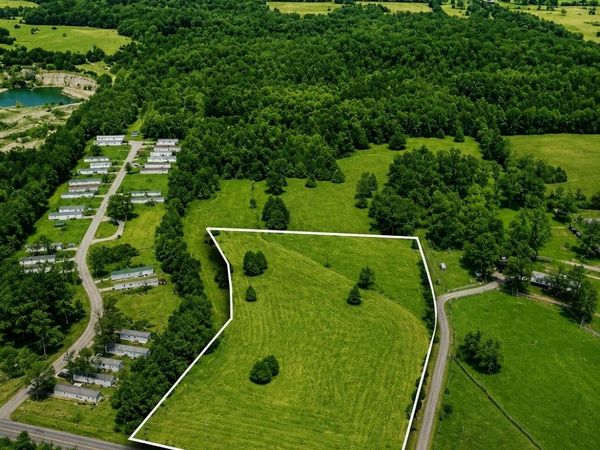 1988 Fayetteville Hwy, Unit 2, Belfast, TN 37019
