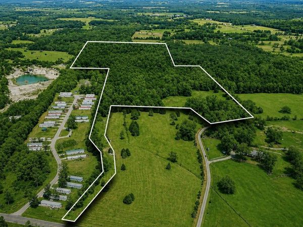 1988 Fayetteville Hwy , Unit 1, Belfast, TN 37019