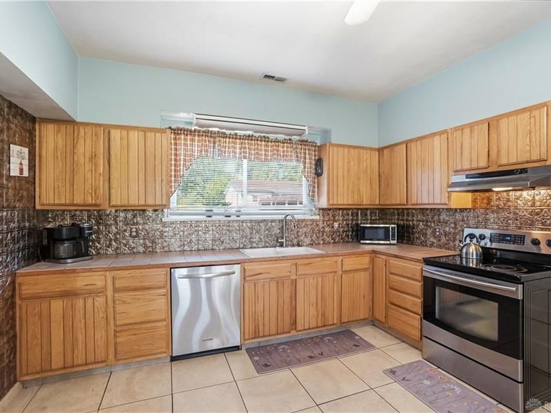 2553 Derr Road, Springfield, OH 45503 Photo 13