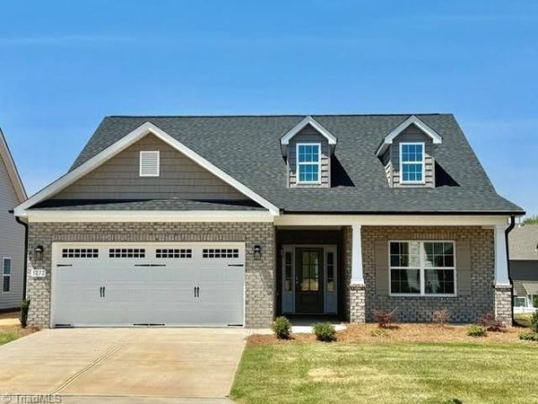 1272 Newton Drive , Unit 19, Mebane, NC 27302