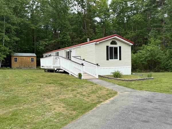 21 Valley Drive, Belmont, NH 03220