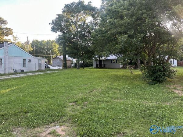 2403 Huntsville Street NW, Huntsville, AL 35811