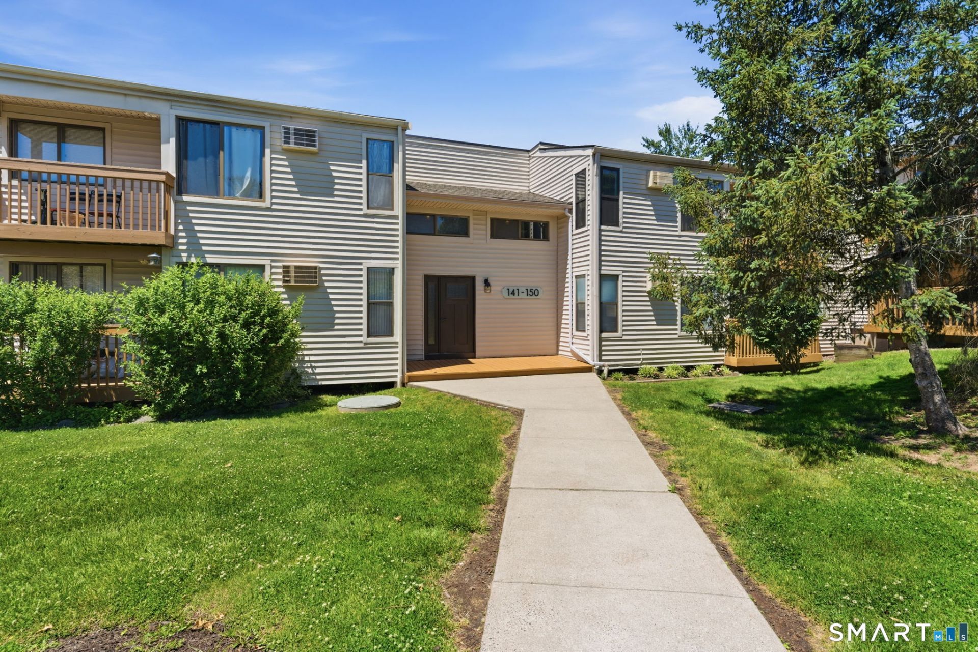 142 Woodland, Unit 142, Cromwell, CT 06416 Main Photo