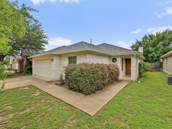 2717 Granite Creek DR, Leander, TX 78641
