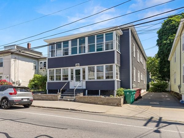 191 W Sixth St, Lowell, MA 01850