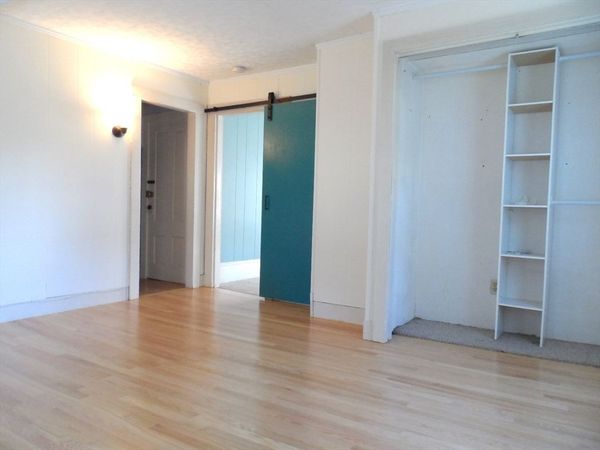 11 Chestnut Street, Unit 2R, Wakefield, MA 01880