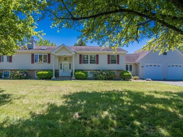101 Stockbridge Street, Hadley, MA 01035