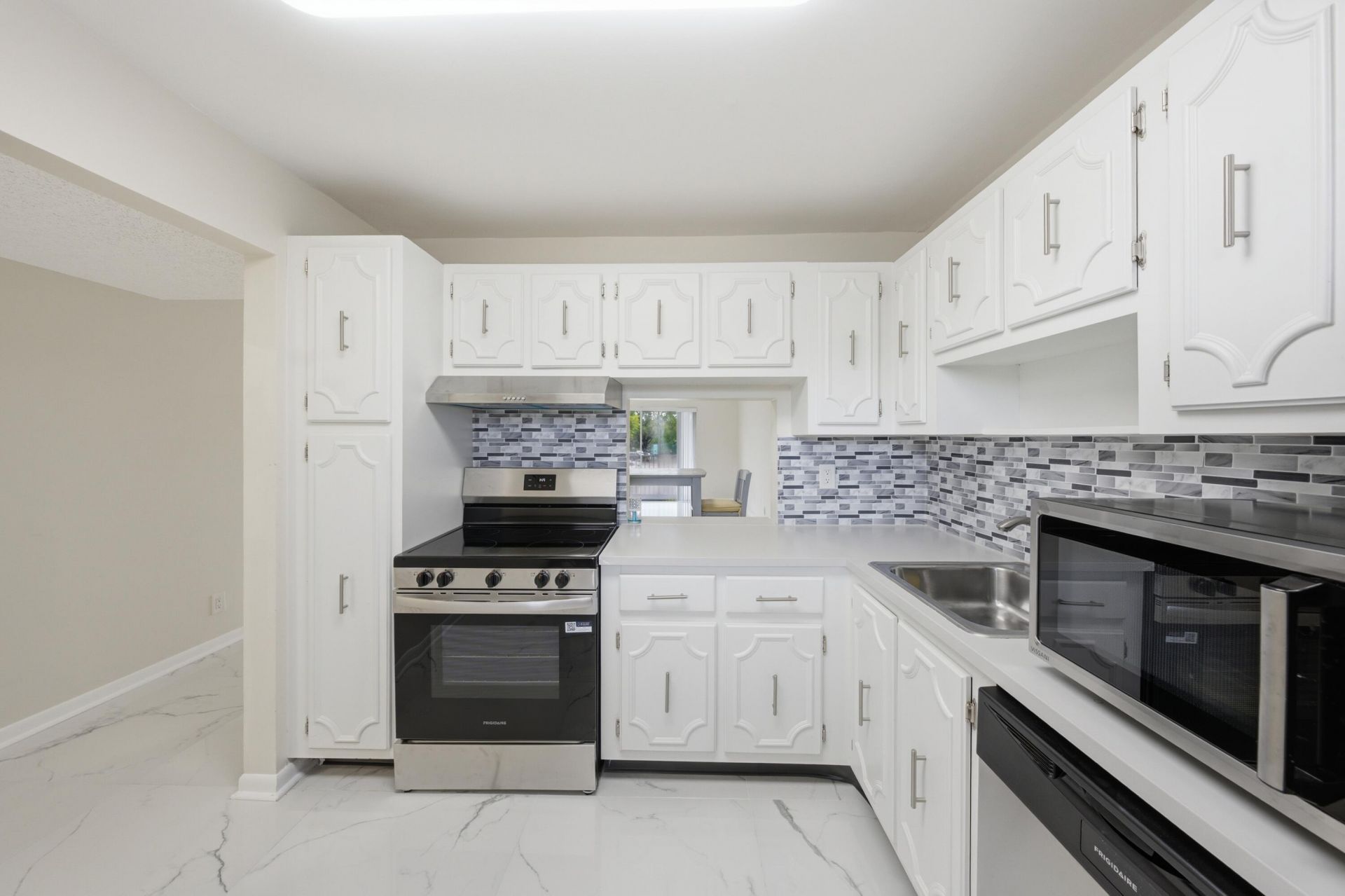 3000 Riverside Drive, Unit 201-1, Coral Springs, FL 33065 Photo