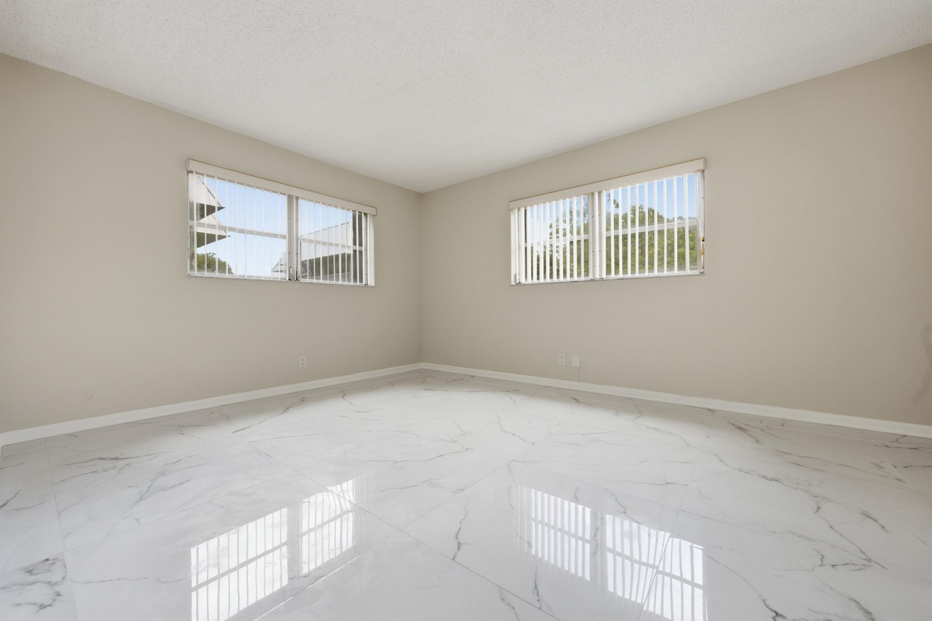 3000 Riverside Drive, Unit 201-1, Coral Springs, FL 33065 Photo