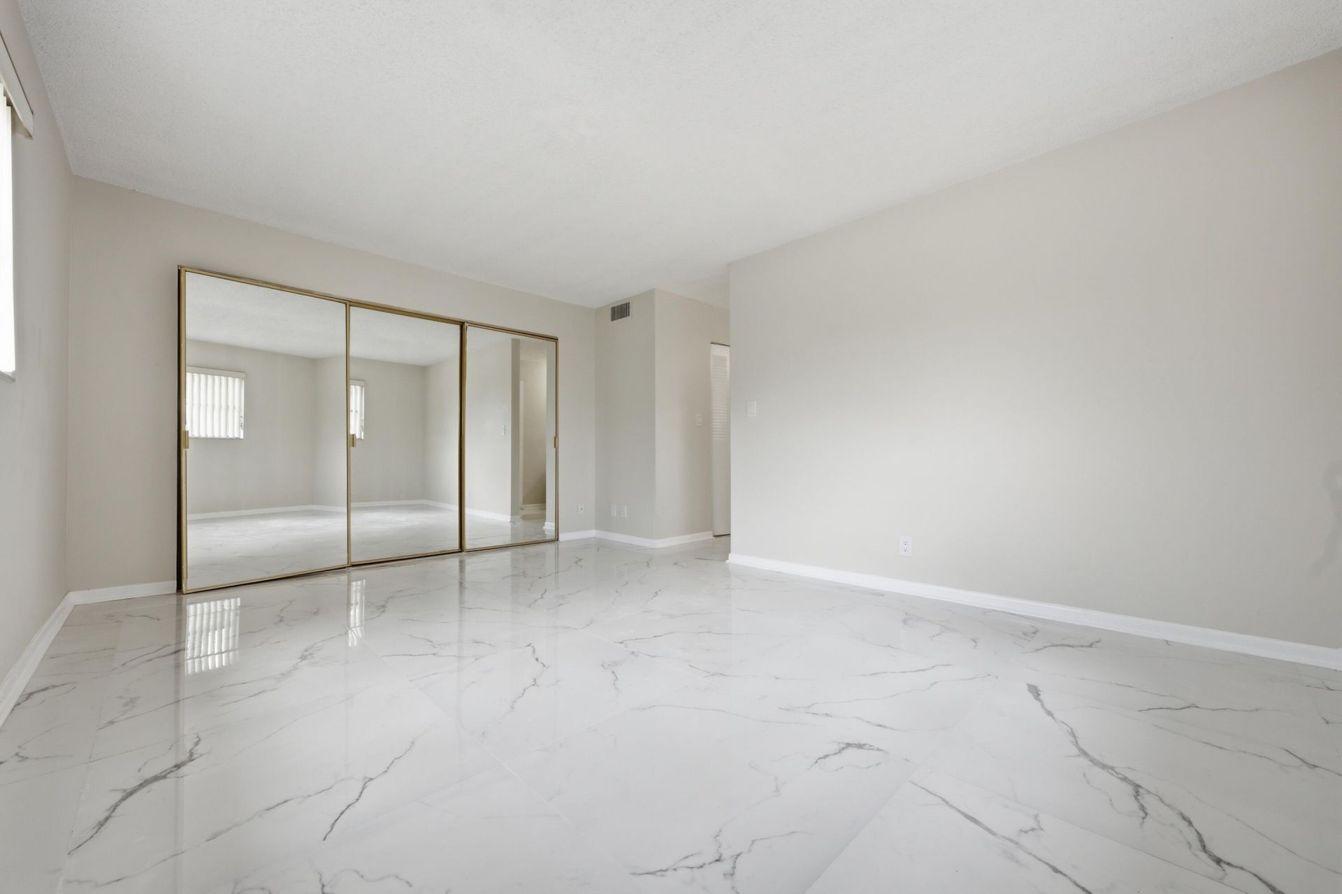 3000 Riverside Drive, Unit 201-1, Coral Springs, FL 33065 Photo