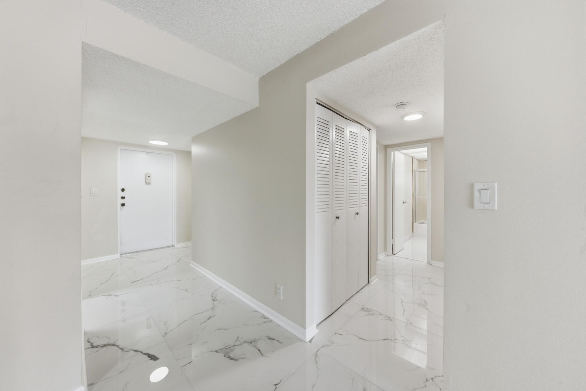 3000 Riverside Drive, Unit 201-1, Coral Springs, FL 33065 Photo