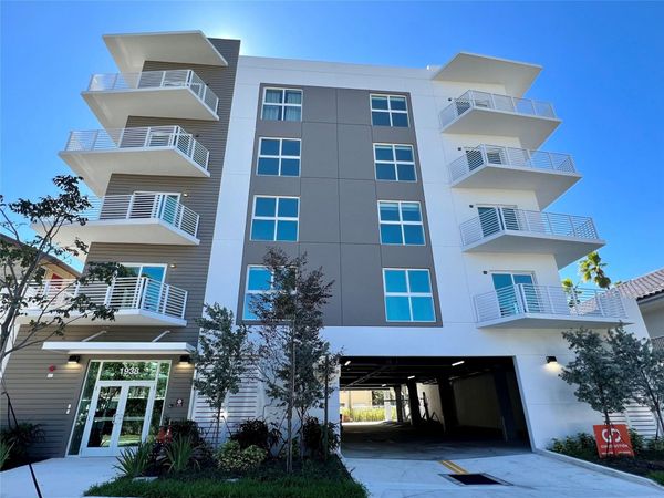 1938 Jackson Street, Unit 201, Hollywood, FL 33020