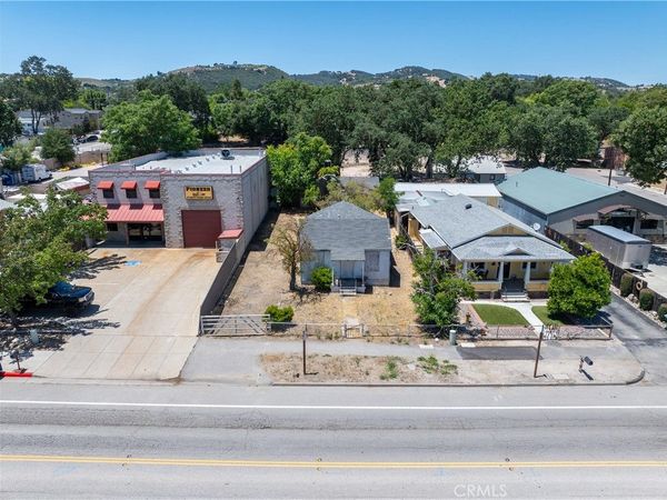 1615 Riverside, Paso Robles, CA 93446
