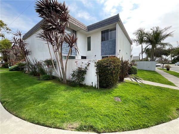 4862 Kona Drive, Unit C, Huntington Beach, CA 92649