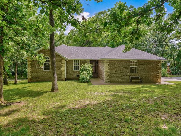 205 Nice Place Road, Clever, MO 65631