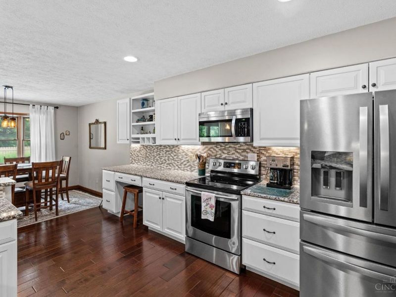 718 Kelly Drive, Wilmington, OH 45177 Photo 9