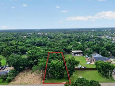 10618 Bruton Road, Dallas, TX 75217
