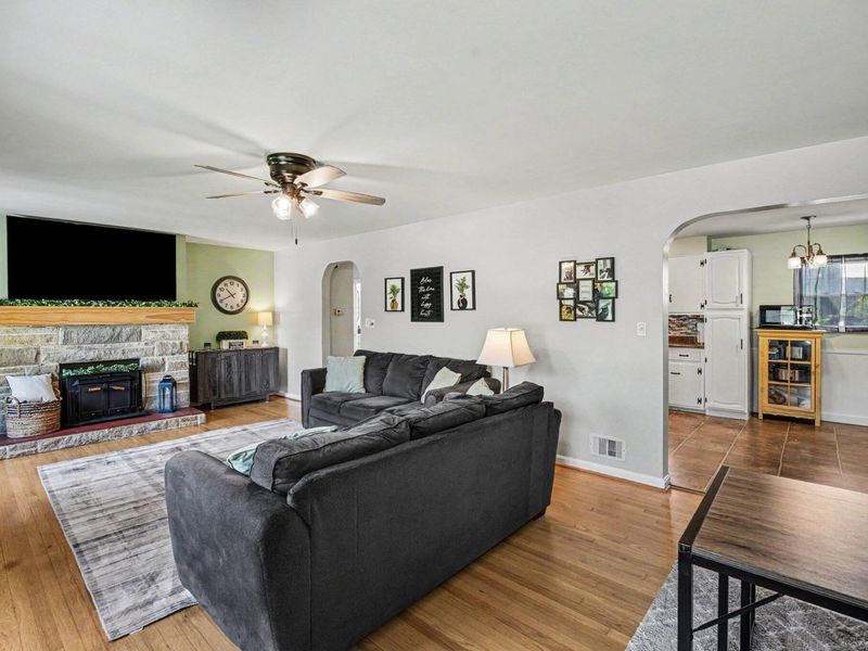 34 Lacresta Drive, Florence, KY 41042 Photo 9