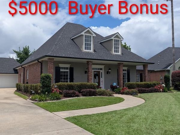 68 LONGWOOD Court, Marrero, LA 70072