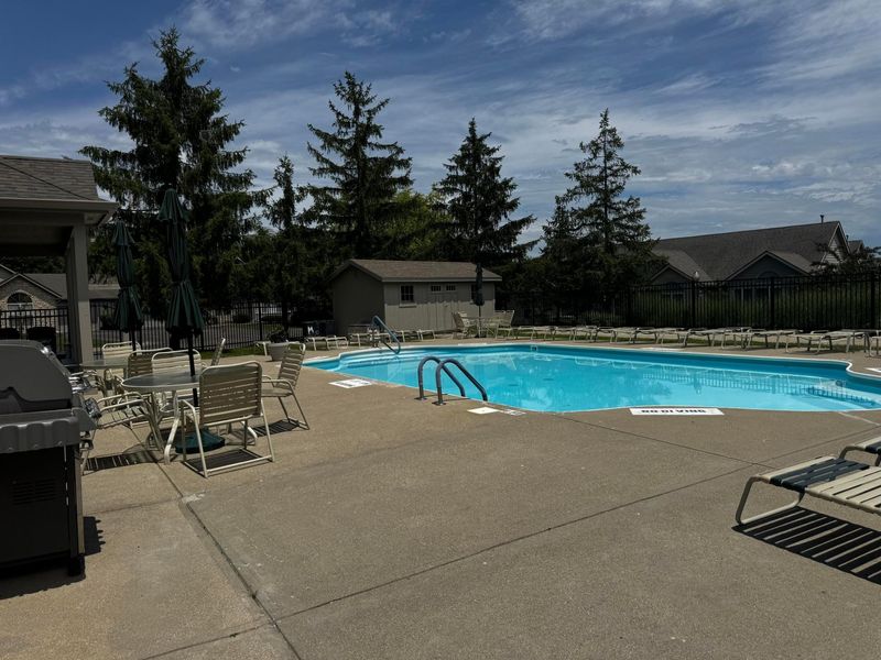 5778 Ravine Creek Drive, Unit 15, Grove City, OH 43123 Photo 4