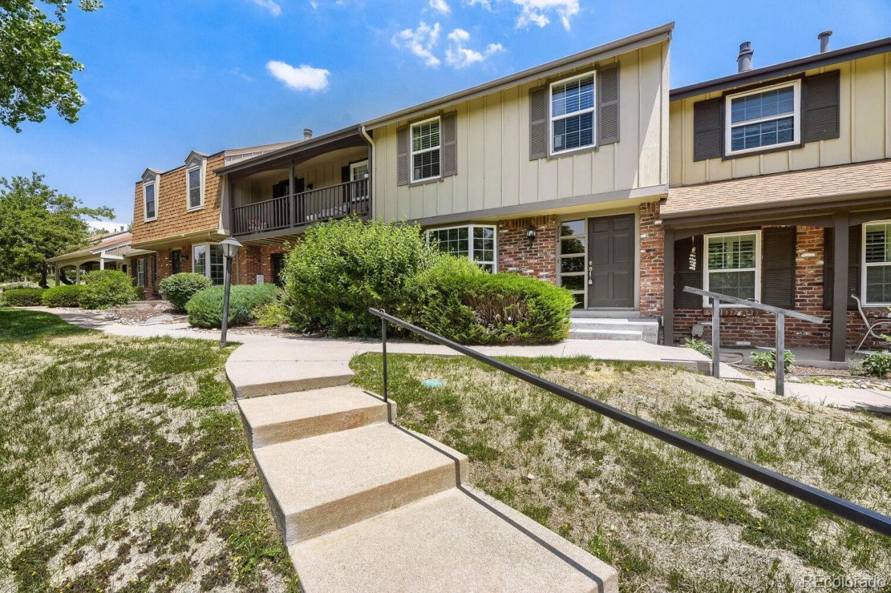 7101 W Yale Avenue, Unit 3904, Denver, CO 80227 Main Photo