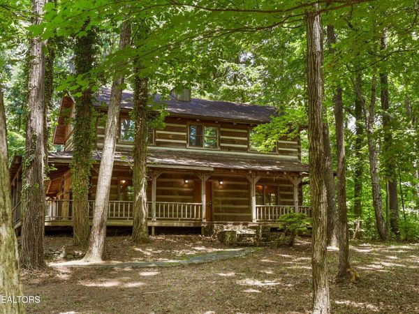 122 Land Oak Rd, Knoxville, TN 37922