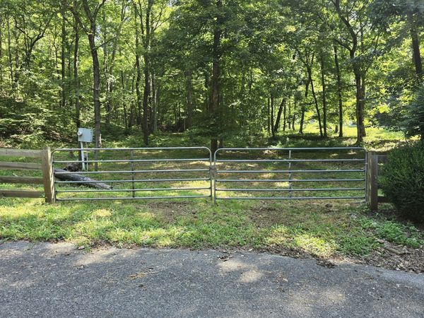 0 Forest xing , Waverly, TN 37185