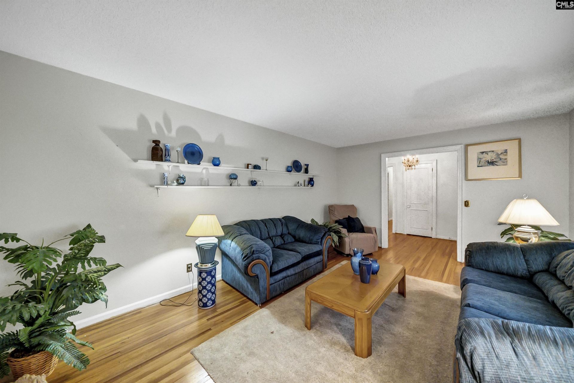 126 Burnsdowne Road  Photo 10