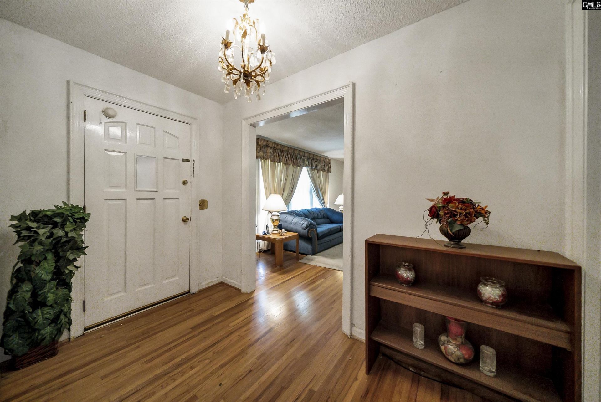 126 Burnsdowne Road  Photo 7