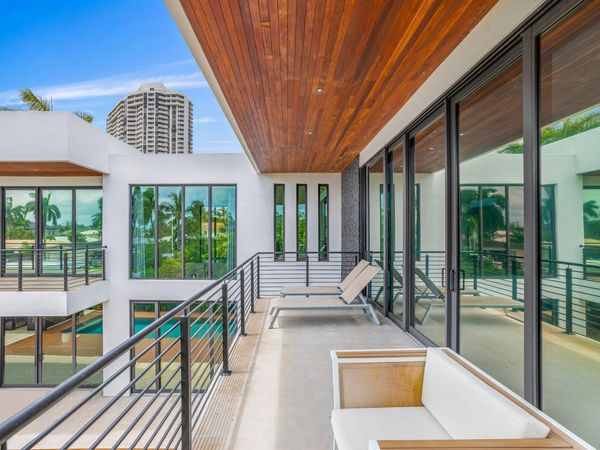 3462 NE 171st Street, North Miami Beach, FL 33160