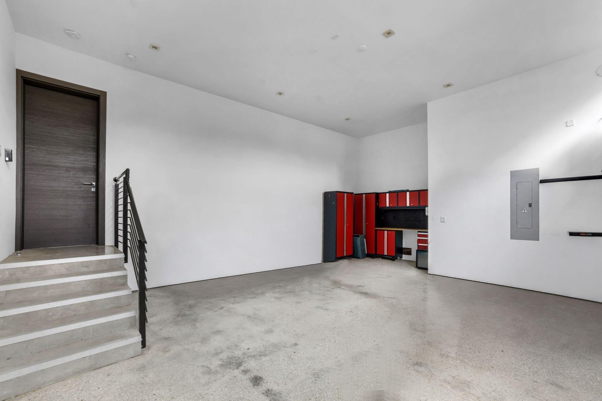 3462 NE 171st Street, North Miami Beach, FL 33160 Photo