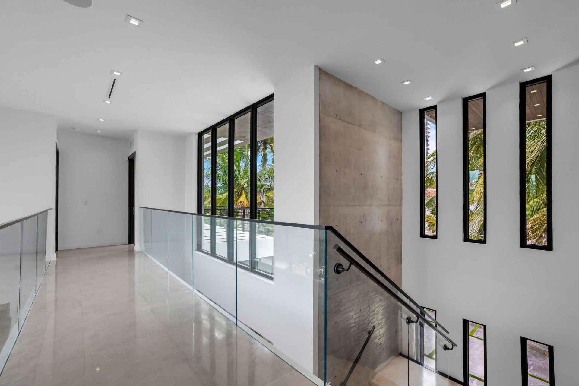 3462 NE 171st Street, North Miami Beach, FL 33160 Photo