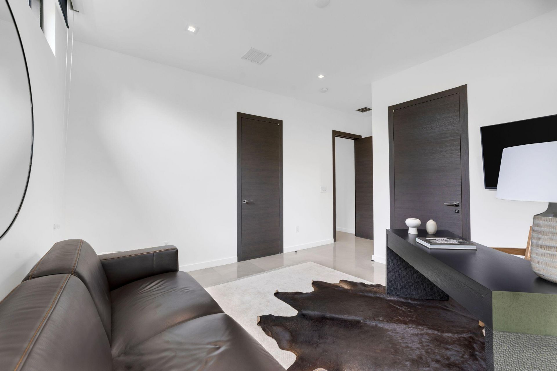 3462 NE 171st Street, North Miami Beach, FL 33160 Photo