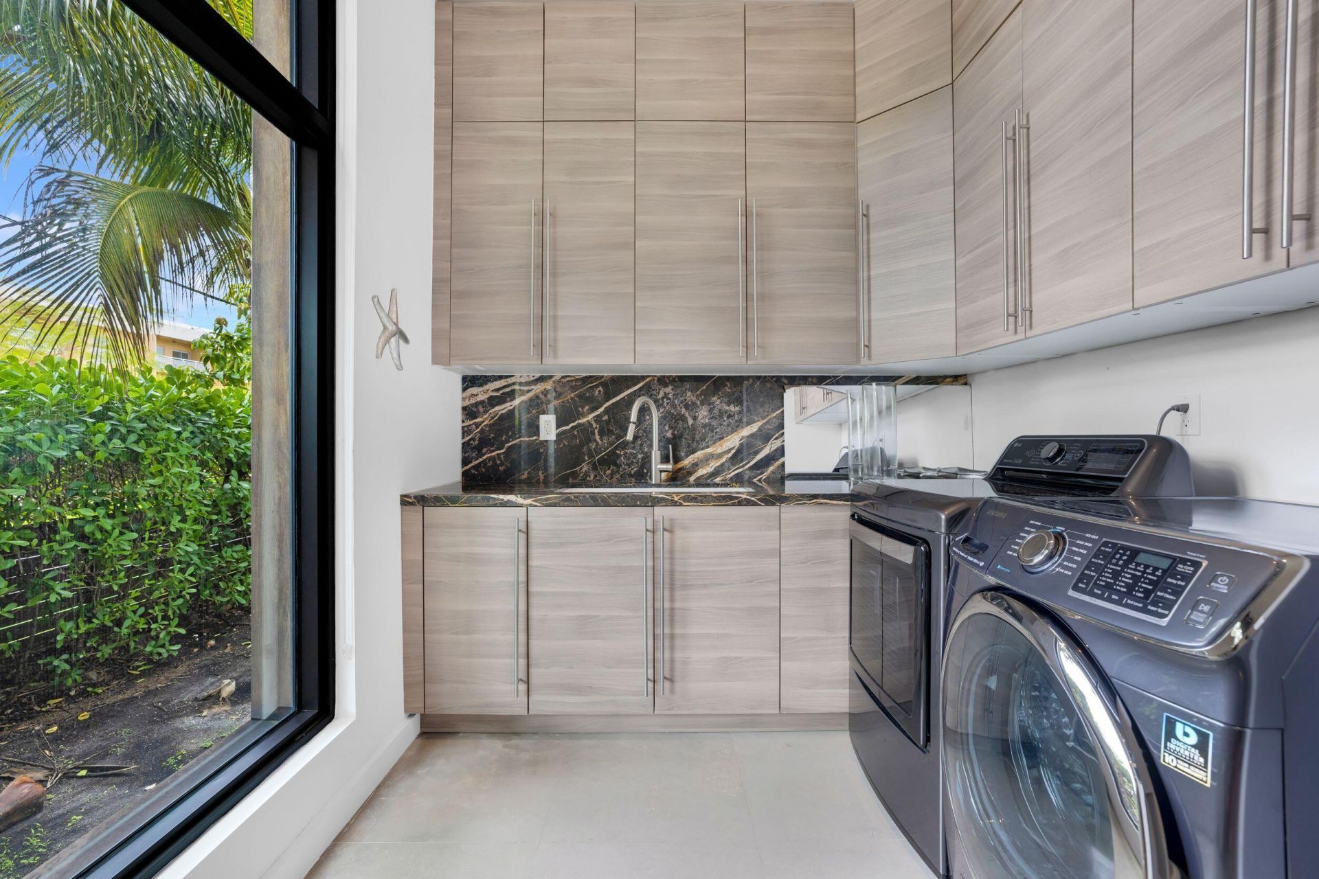 3462 NE 171st Street, North Miami Beach, FL 33160 Photo