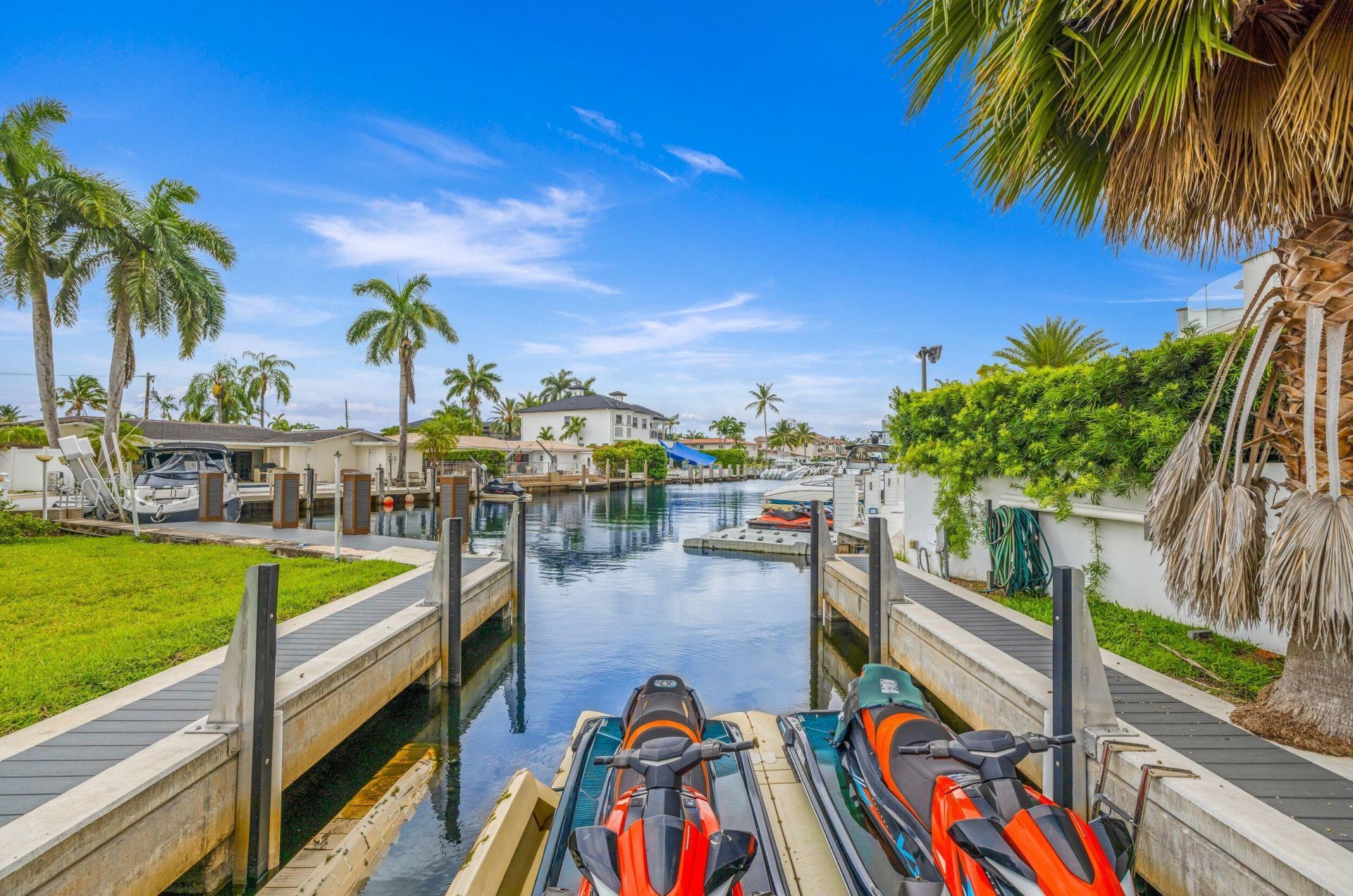 3462 NE 171st Street, North Miami Beach, FL 33160 Photo
