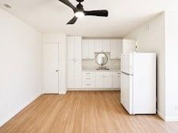 1640 Lakewood, Upland, CA 91784