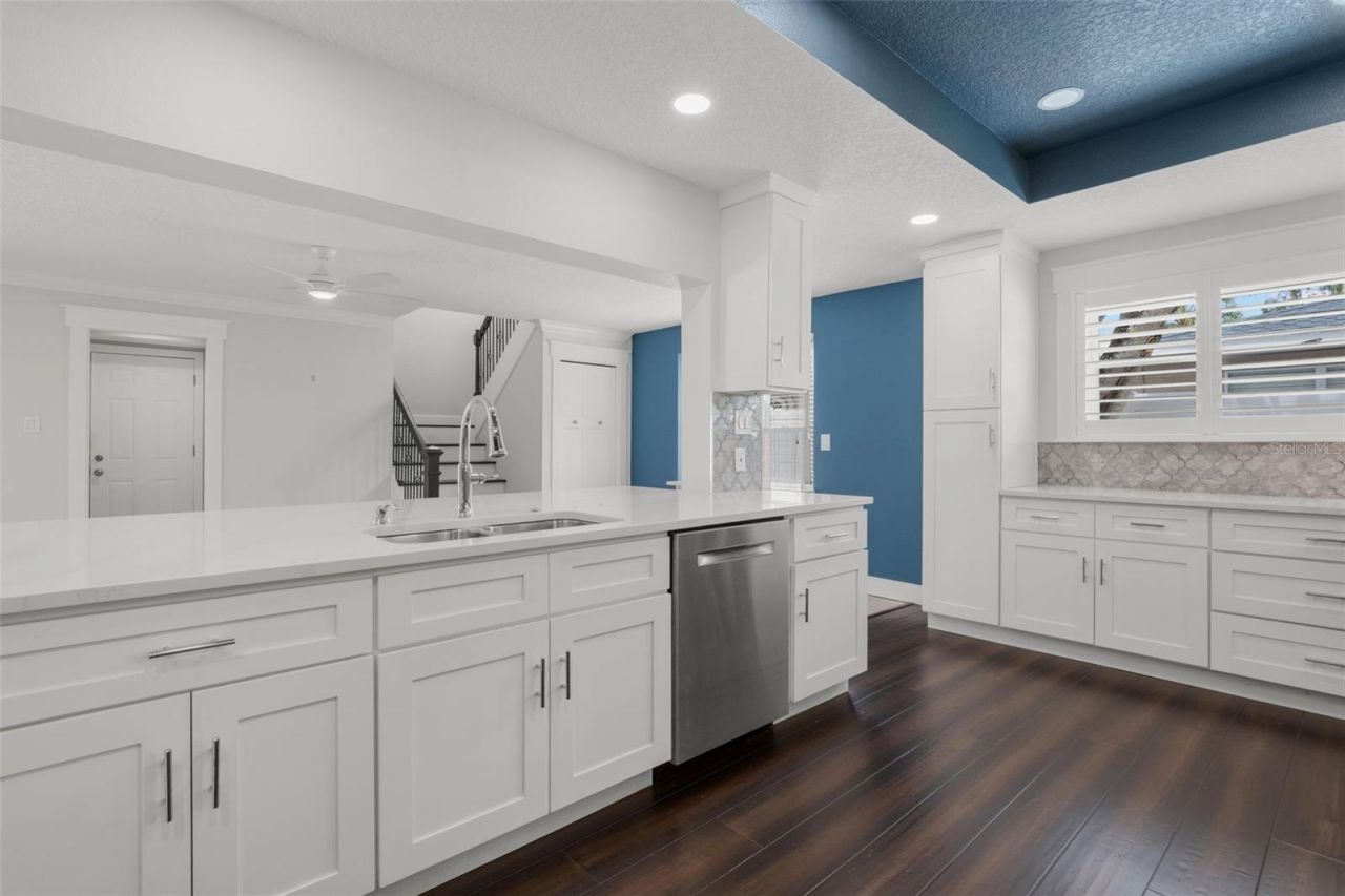 427 Villagrande Avenue S, Saint Petersburg, FL 33707 Photo