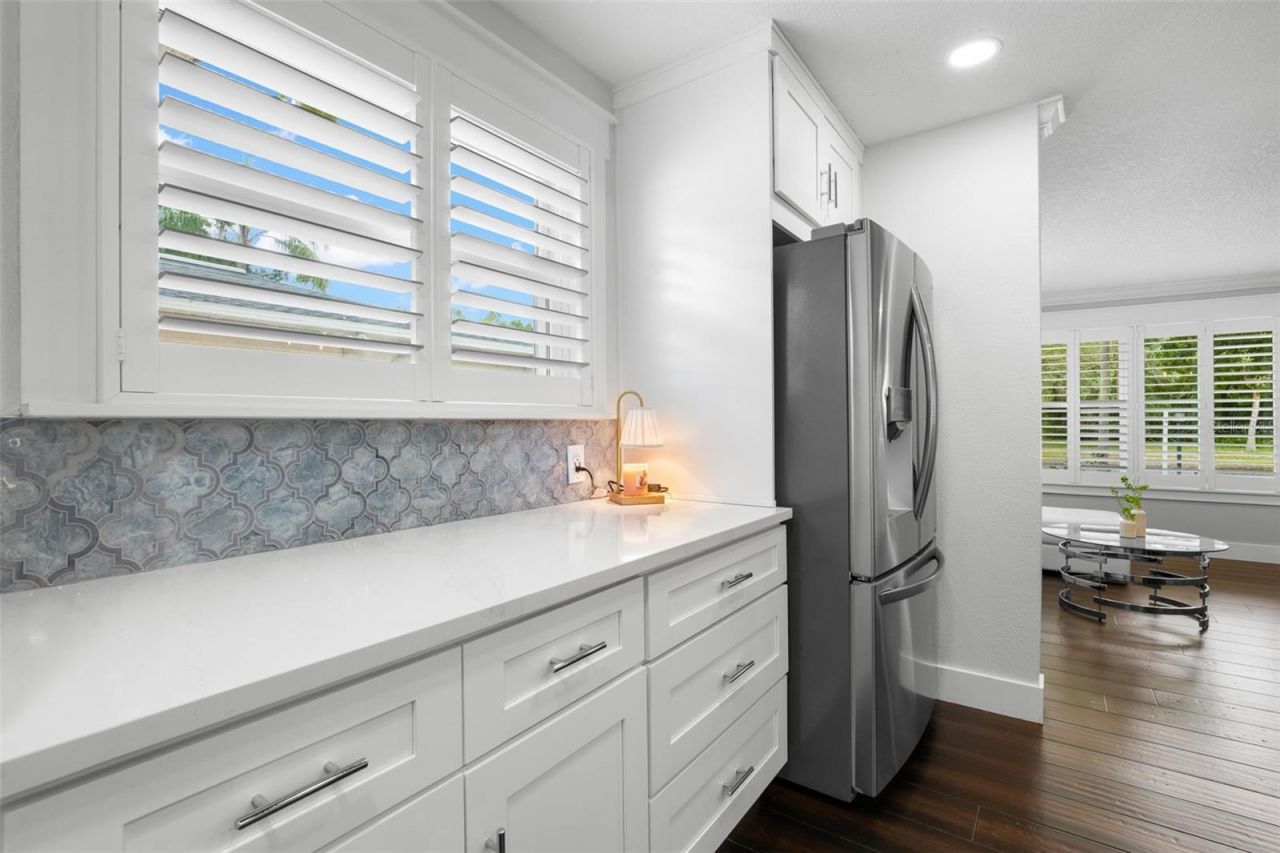 427 Villagrande Avenue S, Saint Petersburg, FL 33707 Photo