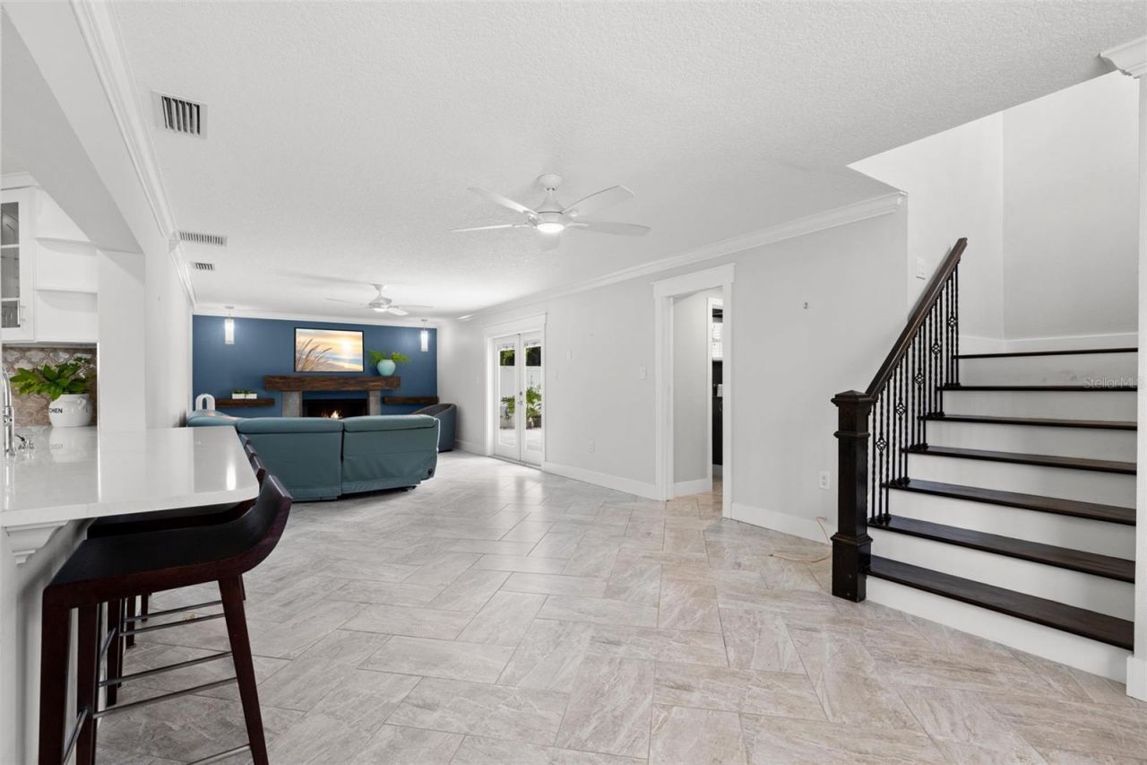 427 Villagrande Avenue S, Saint Petersburg, FL 33707 Photo