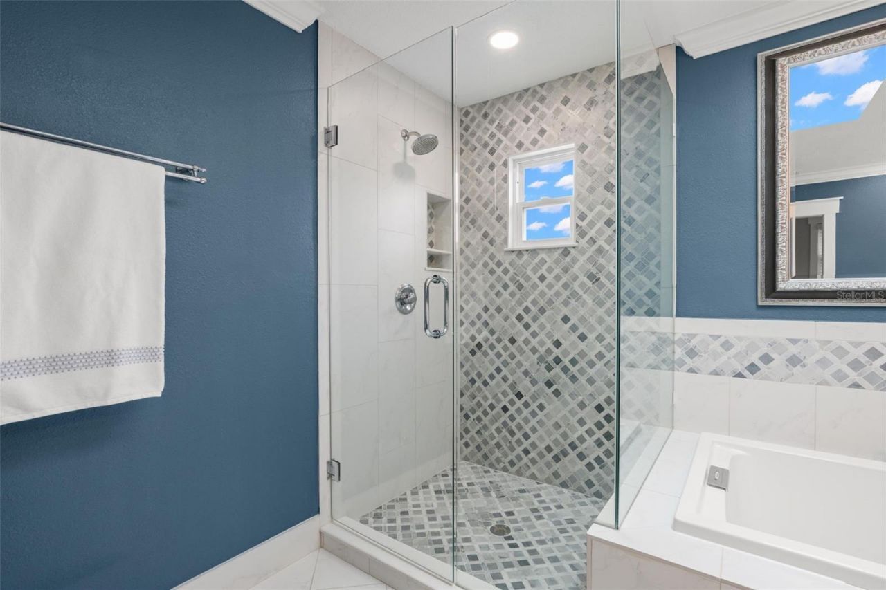 427 Villagrande Avenue S, Saint Petersburg, FL 33707 Photo