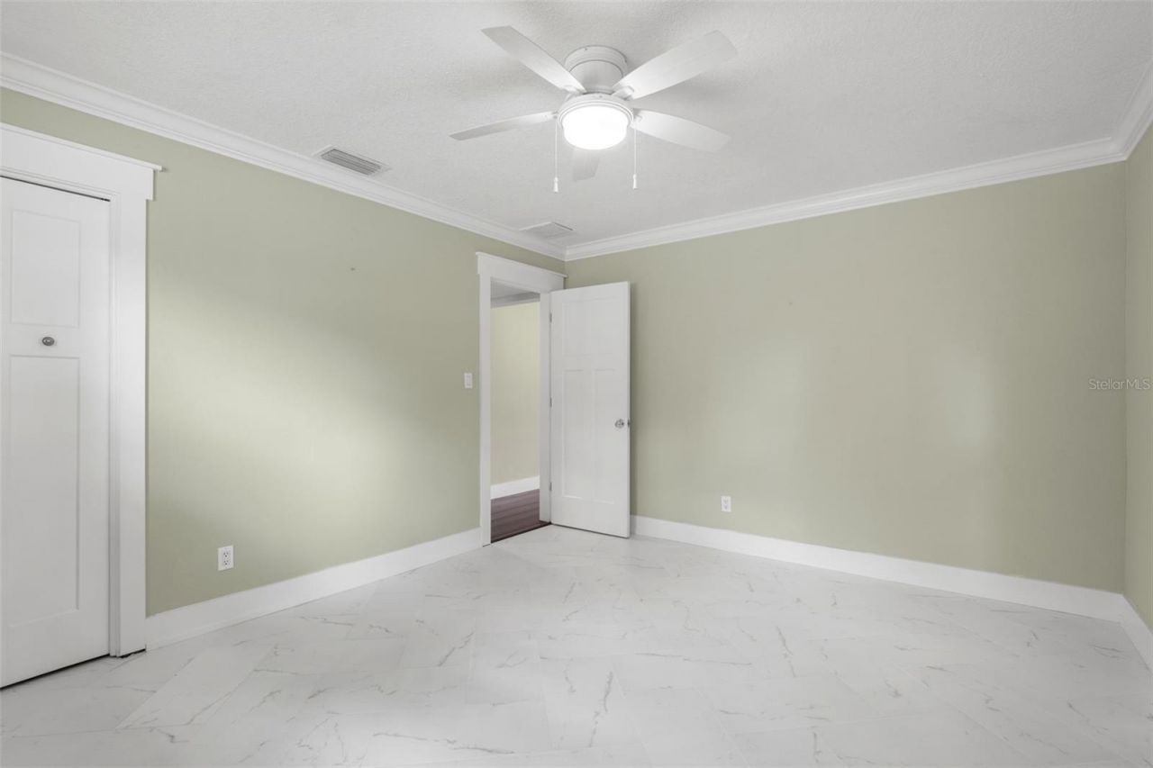 427 Villagrande Avenue S, Saint Petersburg, FL 33707 Photo