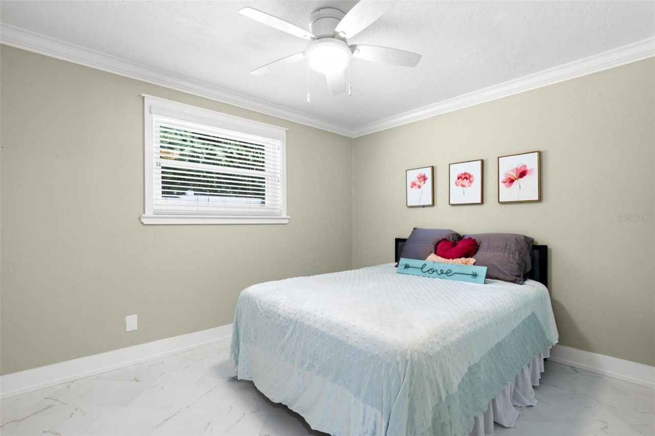 427 Villagrande Avenue S, Saint Petersburg, FL 33707 Photo