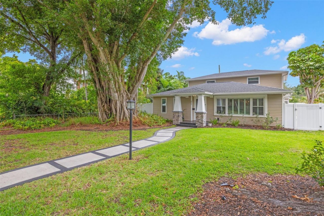 427 Villagrande Avenue S, Saint Petersburg, FL 33707 Photo